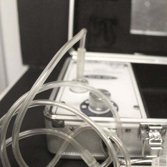 Professional Diamond Dermabrasion Spa - Picture 6 of 12